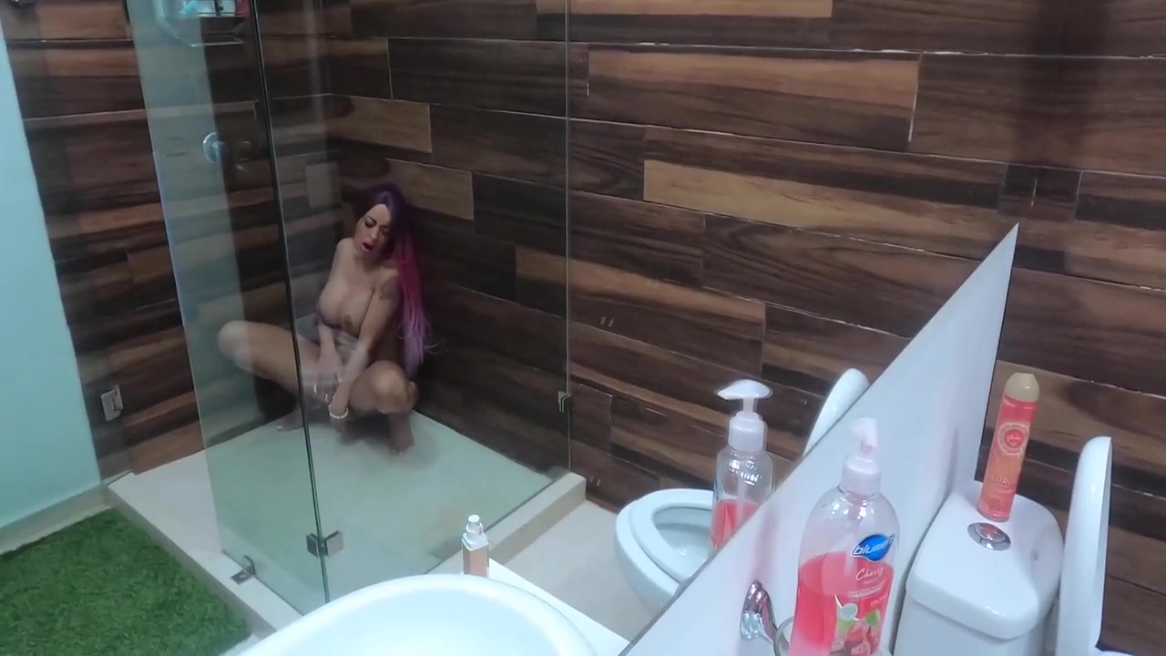 Masturbation In The Shower