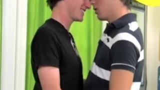 Home Alone Horny Twinks