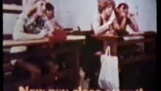 Peepshow Loops 85 70s and 80s - Scene 2