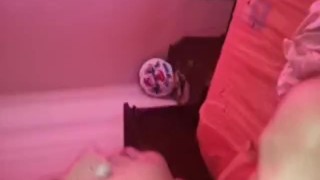 OMAR BRENTT SE LO COJEN DURO Y RICO
