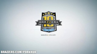 Mary Jean loves a Dirty massage - Brazzers