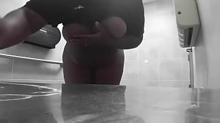 Lil twerk show at McDonald's bathroom!!!!!! Goodmorning all