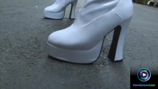 Caroline De Jaie handjob skills are top notch