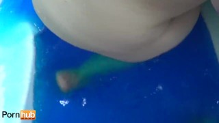 playing in jelly bath with Tanya Mellow