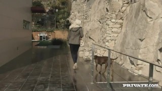 Blanche Bradburry Twerks Her Big Bubble Butt on a Fat Cock