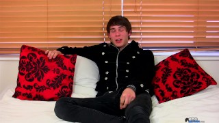 Ezrahsky Enjoys Masturbating In Front Of The Camera 