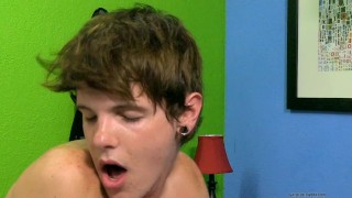 Skinny twink gets his asshole impaled