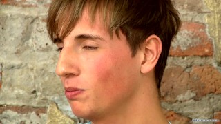 Casper Ellis masturbates for the camera