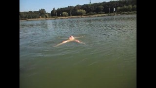 Bathing on a nudist beach