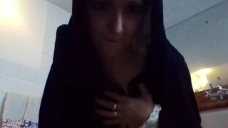 suora ruttona a più nn posso..burping nun