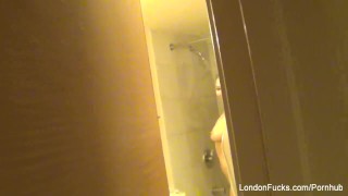 Behind the scenes and a shower with London Keyes