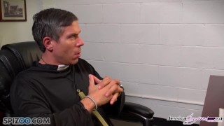 Jessica Jaymes and Nikki fuck each other, big boobs and big booty