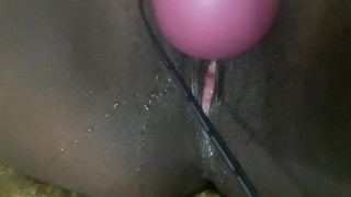 SQUIRTING EBONY PUSSY WITH TOY