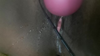 SQUIRTING EBONY PUSSY WITH TOY