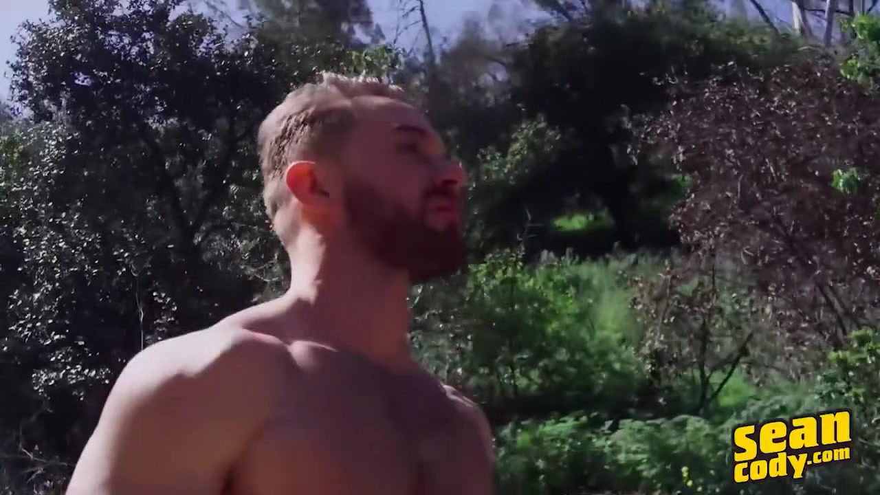 Sean Cody In In Masculine Beck Loves To Have A Long Walk In The Morning & Then Go Home To Masturbate
