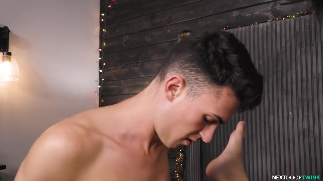 Free Premium Video Sexy Couple Drill Hunk Stepbro For Xxx-mas