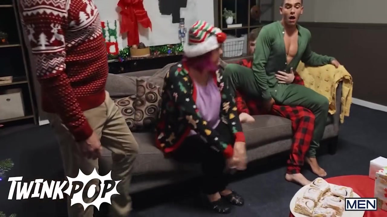 Damian Night & Jake Preston Strip Down To Suck Each Other And Fuck Till They Cum For Jolly Holiday Present