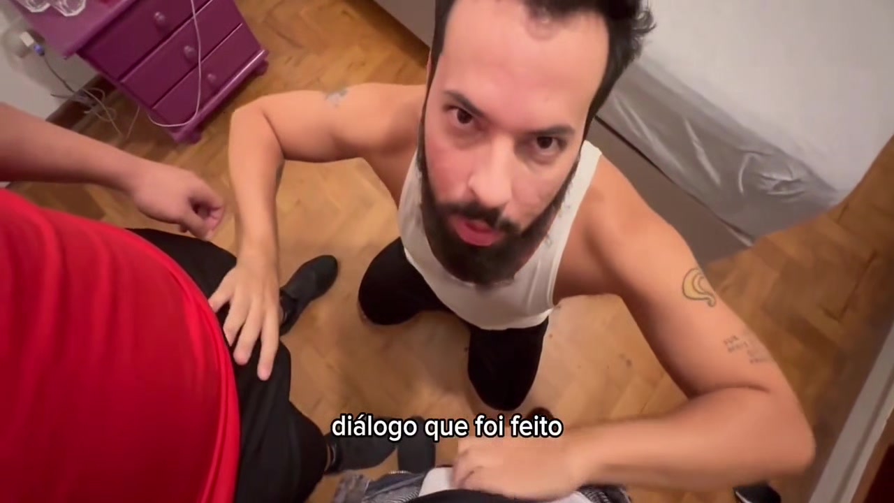 Homem Barbudo Chupa 41 Paus 19, 20 E 21 Mamadas - Video Completo 26 Min