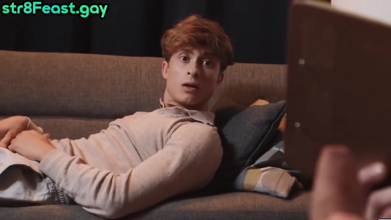 Str8 Jock Barebacked By Skinny Gay Twink After Seance