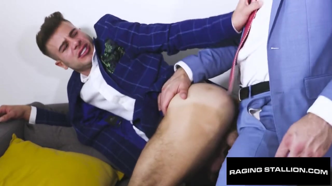 Horny Realtor Rammed By Hot Hunk