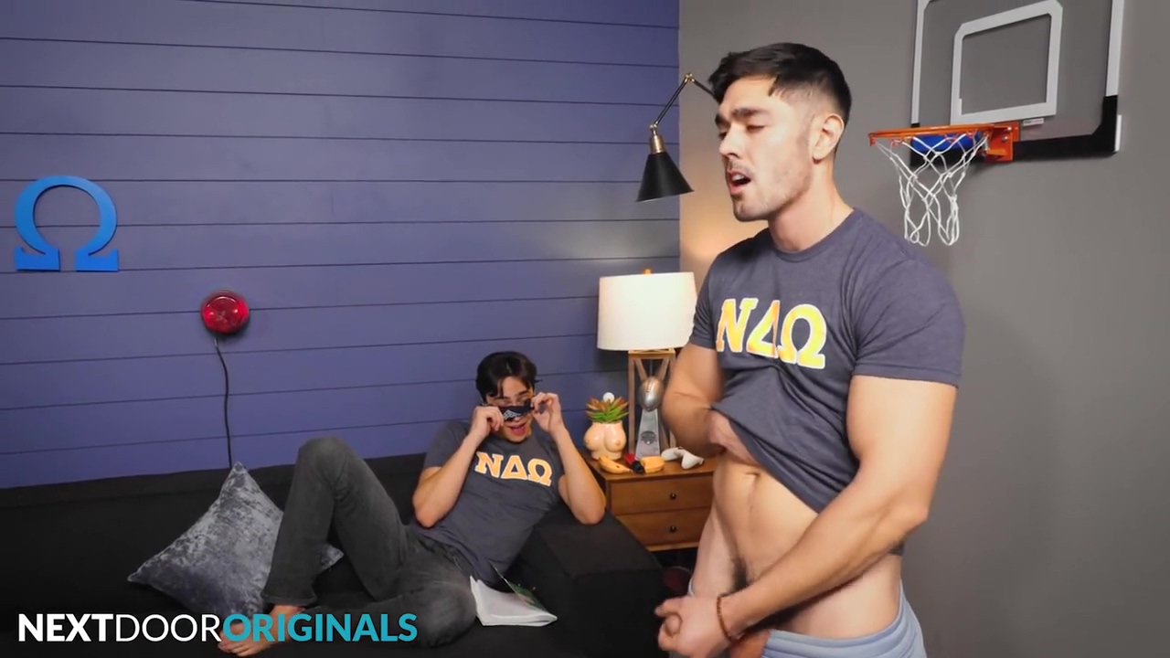 Nico Coopa And Cameron Neuton In And Hot Pledge Fucks Muscle Hunk Fratboy