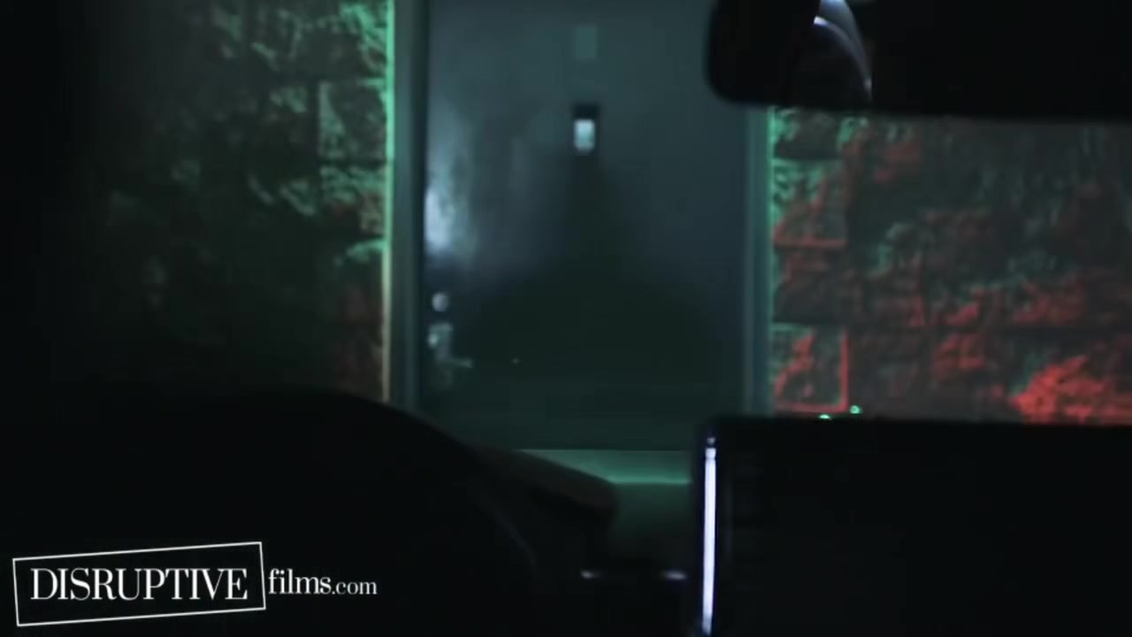 Carter Woods In Follows Crush To Bathhouse & Watches Dp Threesome