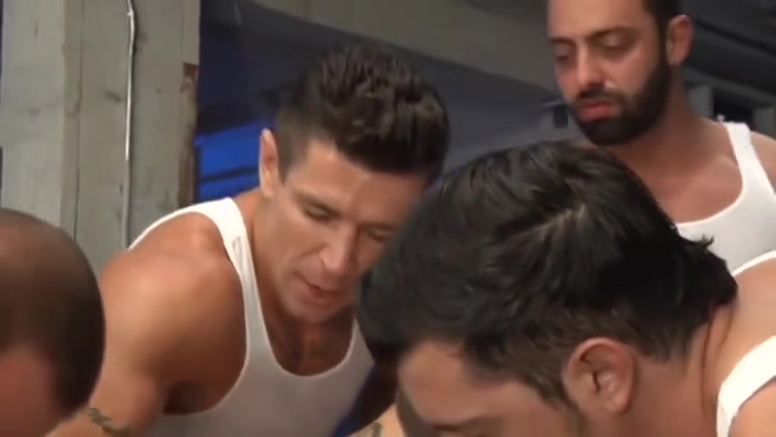 Angelic Hunks Are Stimulating Their Friends Anus