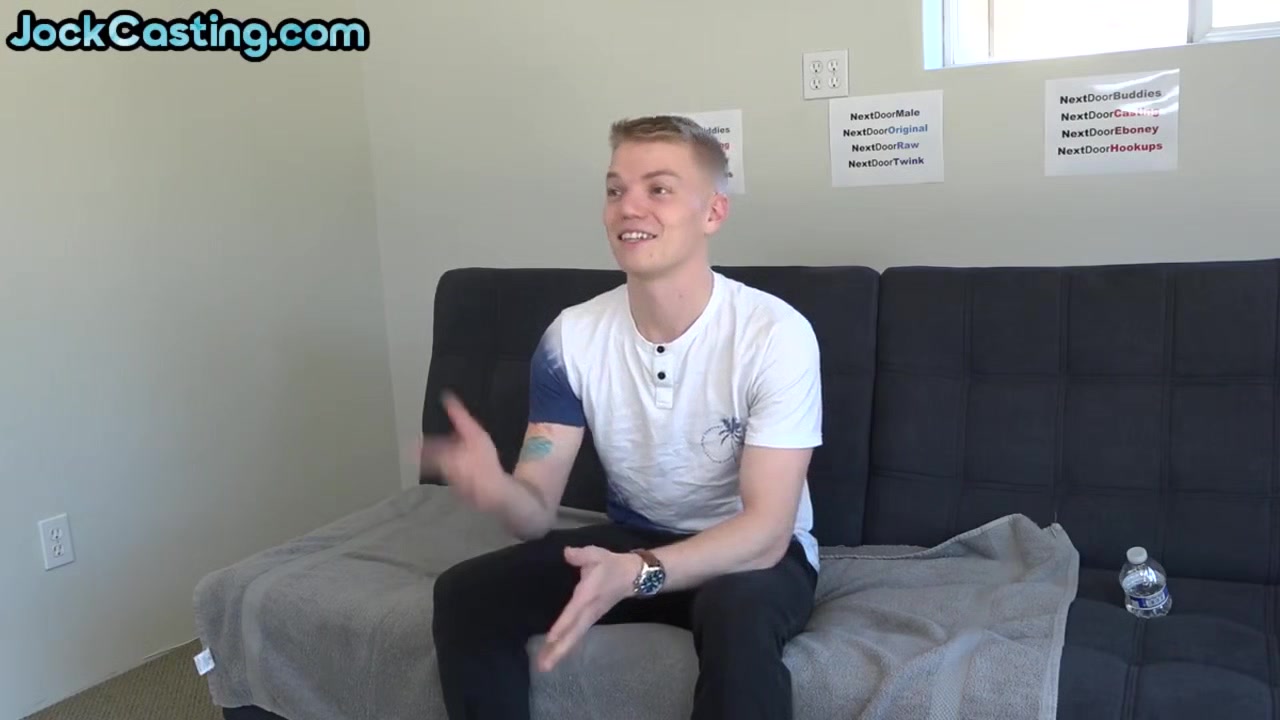 Inked Solo Stud Jerks Cock On Casting After Interview