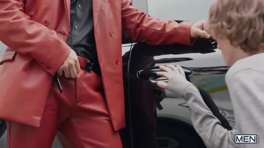 Suave Salesman Sex With And Men And With Spikey Dee And Reese Rideout