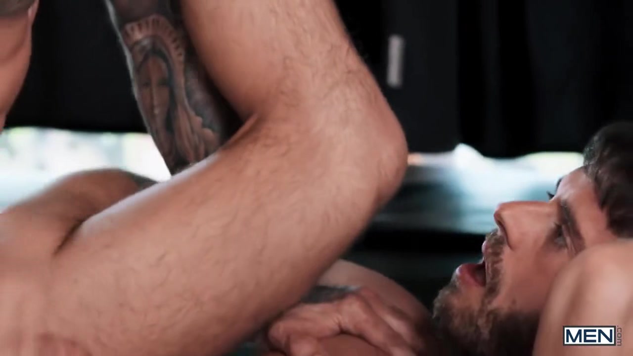 S Sex Club Adventure Papi Kocic, Manuel Reyes