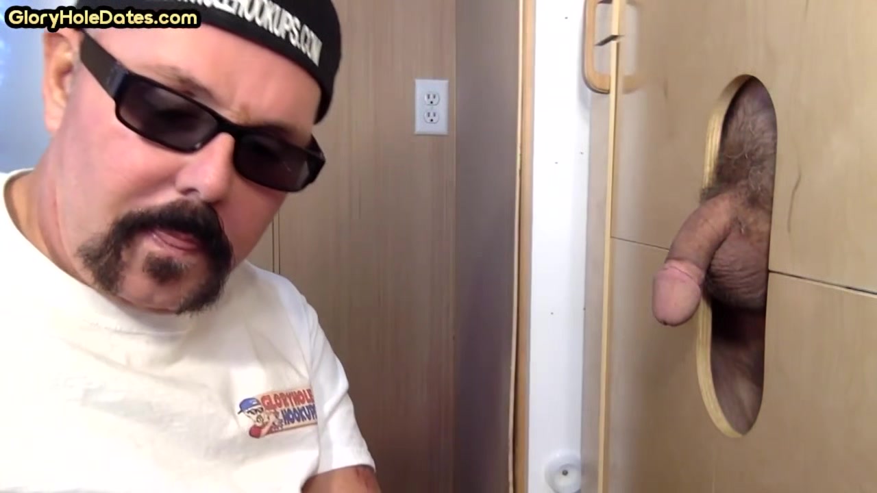 Gloryhole DILF takes fresh load in mouth after sucking