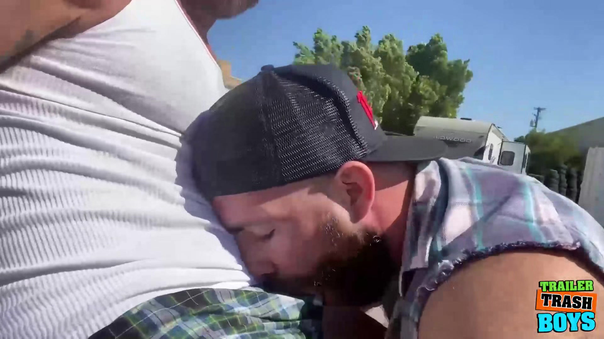 TRAILERTRASHBOYS Hunks Vince Parker And Jake Nicola Bareback