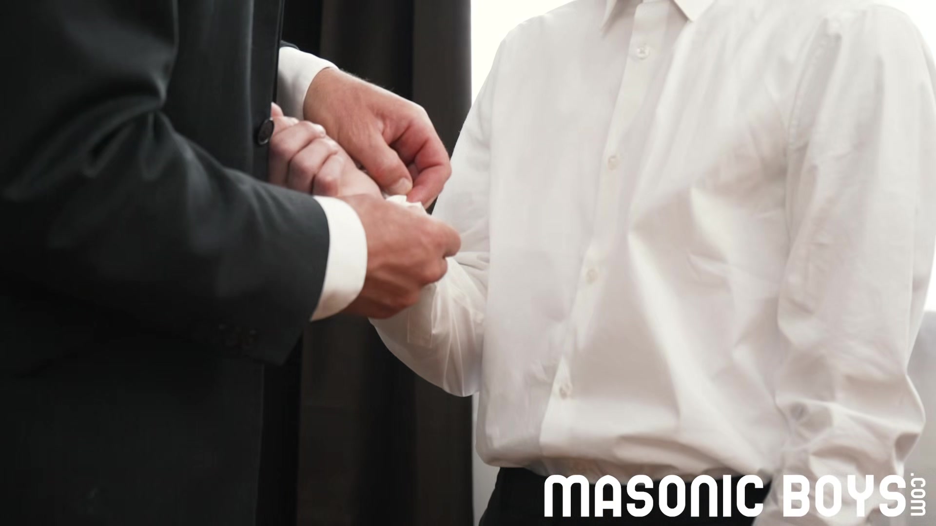 MasonicBoys Twink apprentice Austin Young fucked by DILF