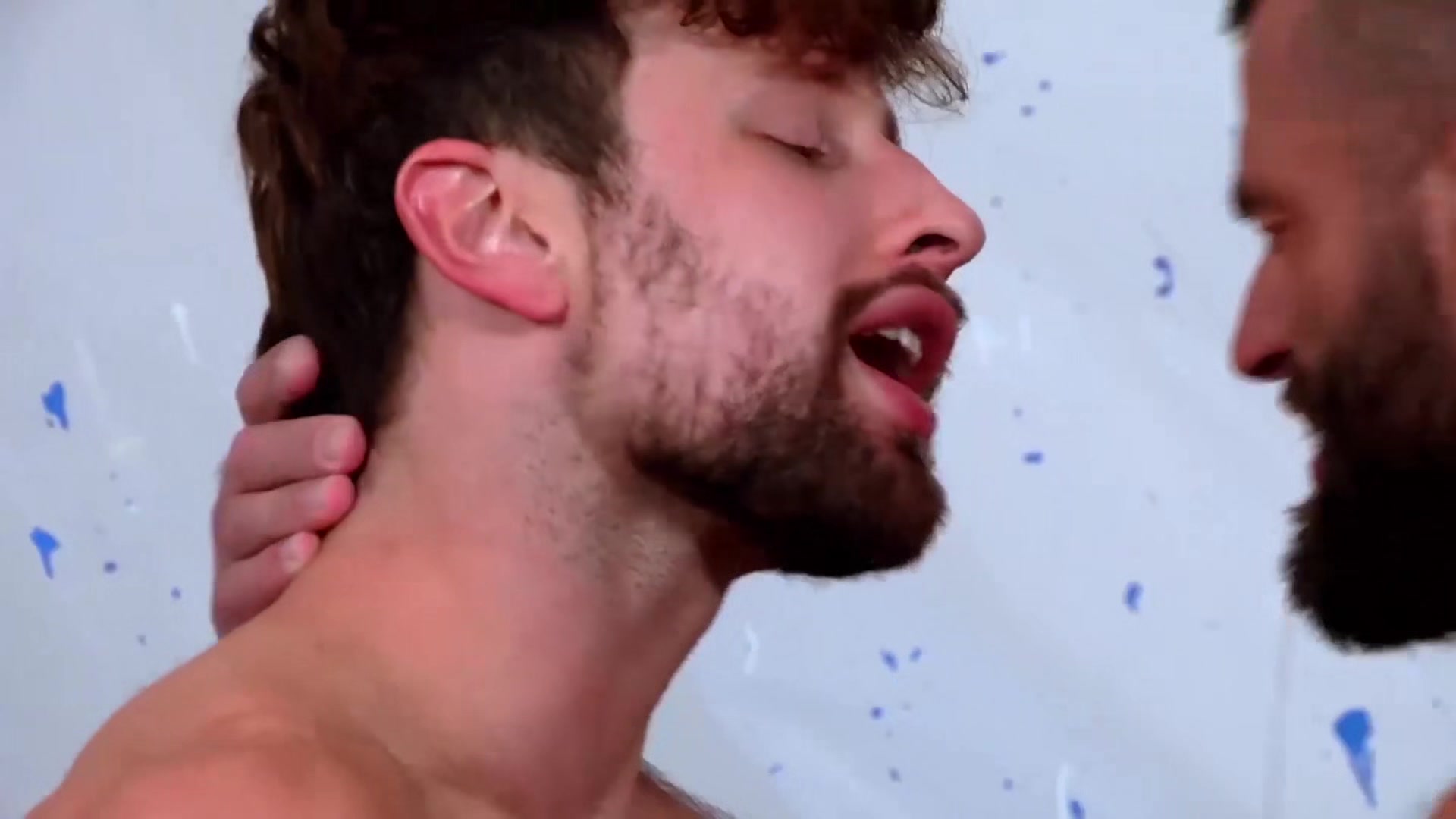 NASTYDADDY Muscular DILF Hunter X Strokes His Massive Dick