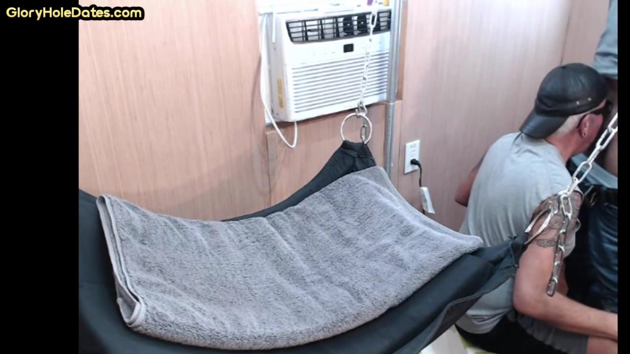 Moustache mature amateur giving head