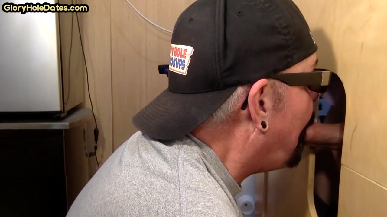 Gloryhole amateur DILF loves sucking BFs dick at home