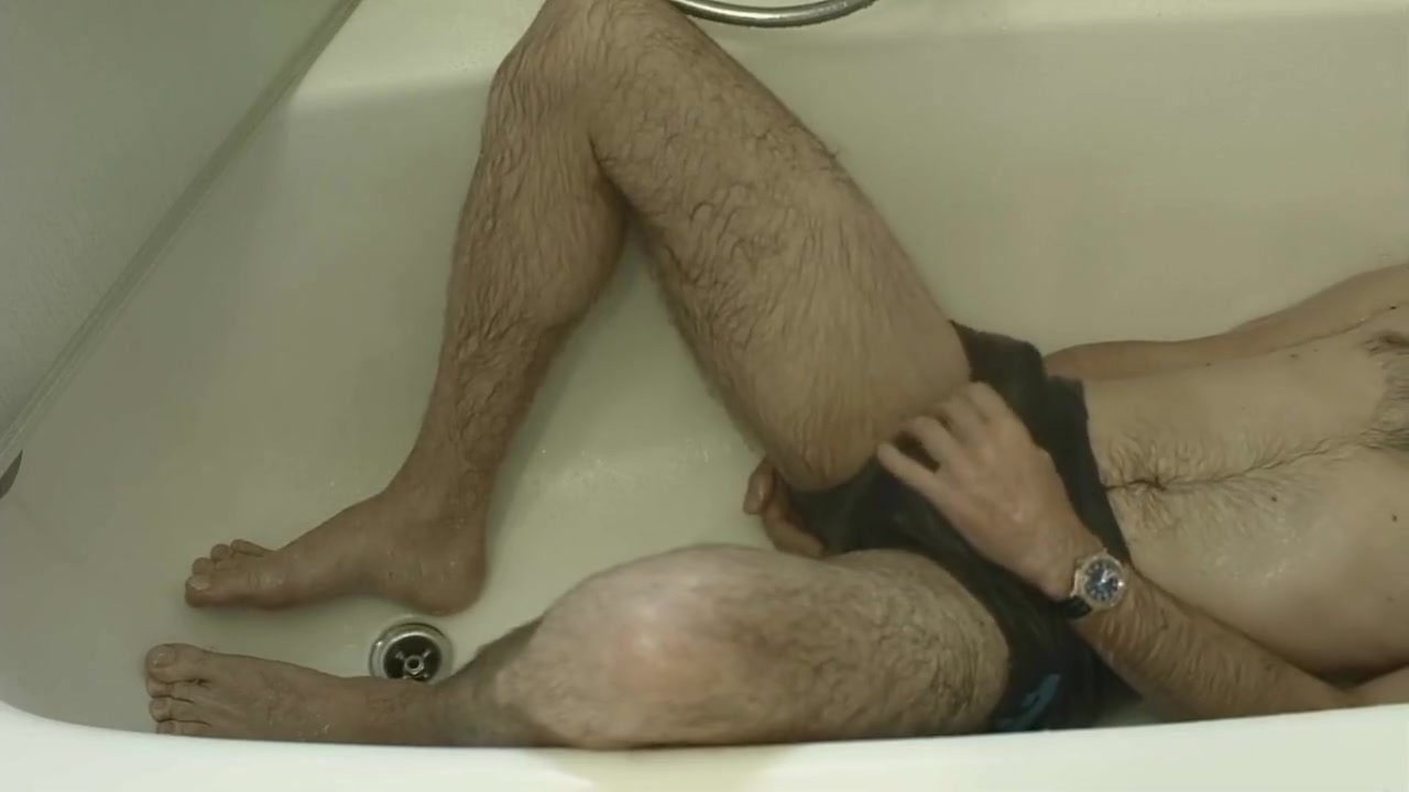 Handsfree Orgasm Shower Pt. 1