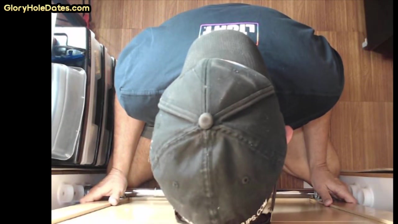 Gloryhole POV mature gay sucks dick in homemade video