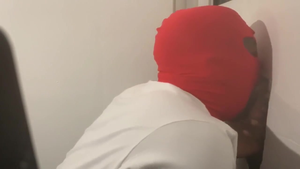 Gloryhole 008