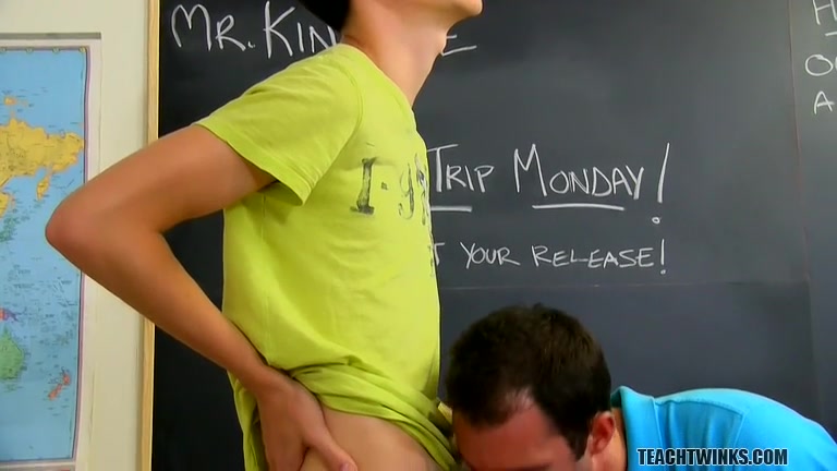 Conner Bradley And Cameron Kincade - Bribing The Teacher For An A