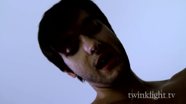 Tanner Fucks And Bites Jason - Jason Alcok And Tanner Kinsington