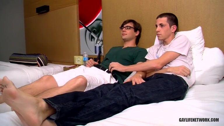 Horny And Hung In The Hotel Room - Conner Bradley And Zack Randall