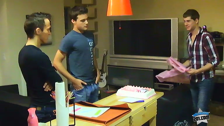 Hollywood 201: Episode 6: Anal Eggs - Tyler Bolt & Taylor Lee