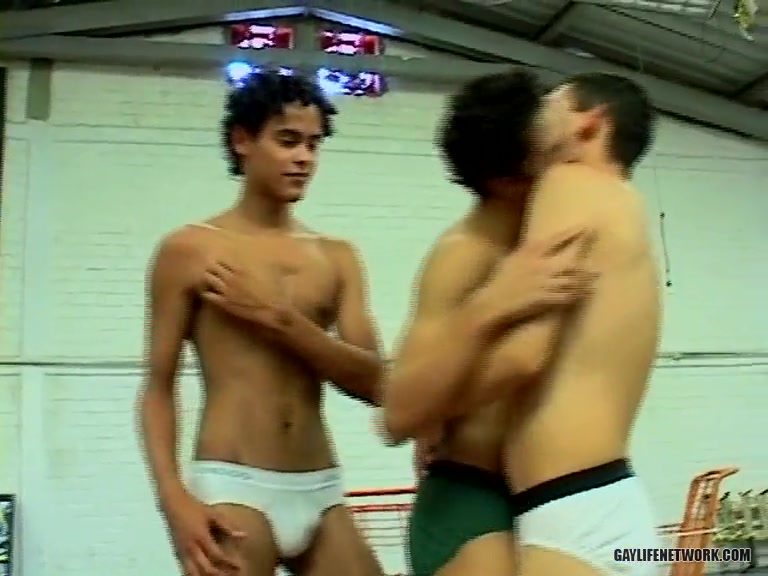 Party Twinks Share Their Dicks - Jose Martinez Benedek Campagnie Antoine Forte