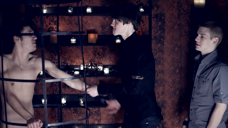 Vampires Contemplate Eternal Life - Kyle Richerds & Elijah White & Kain Lanning