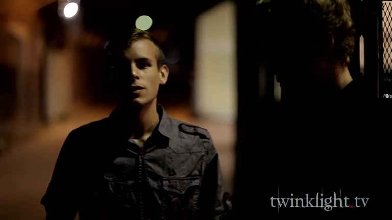 A Chance Encounter Turns Hot & Wet - Jonathan Cole & Kain Lanning