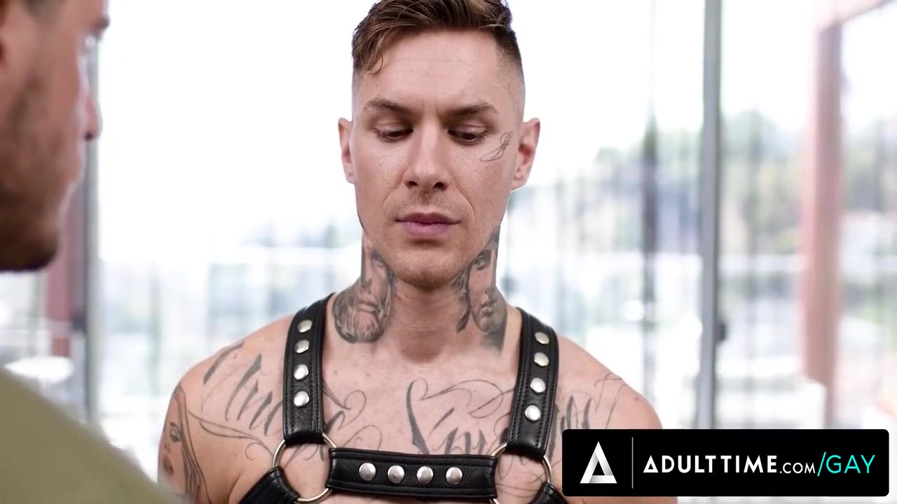 Zak Bishop In Military Hunk Dominates Obedient Gay Sub With Rough Fucking!