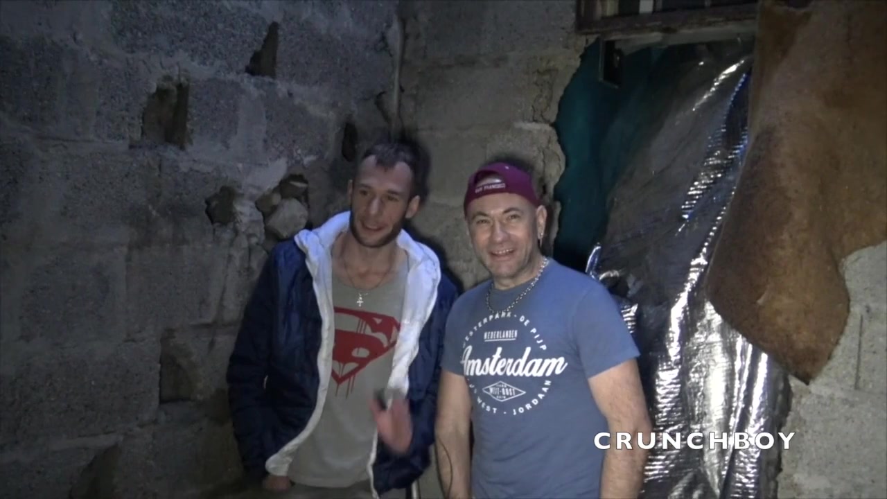 Brandon Fucked Bareback By The Kinky Guillaume Wayne