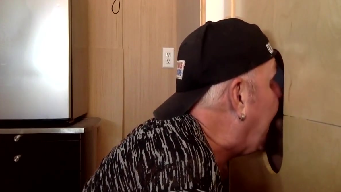 Mouthjizzed Amateur Gaydaddy Sucks And Jerks Gloryhole Cock