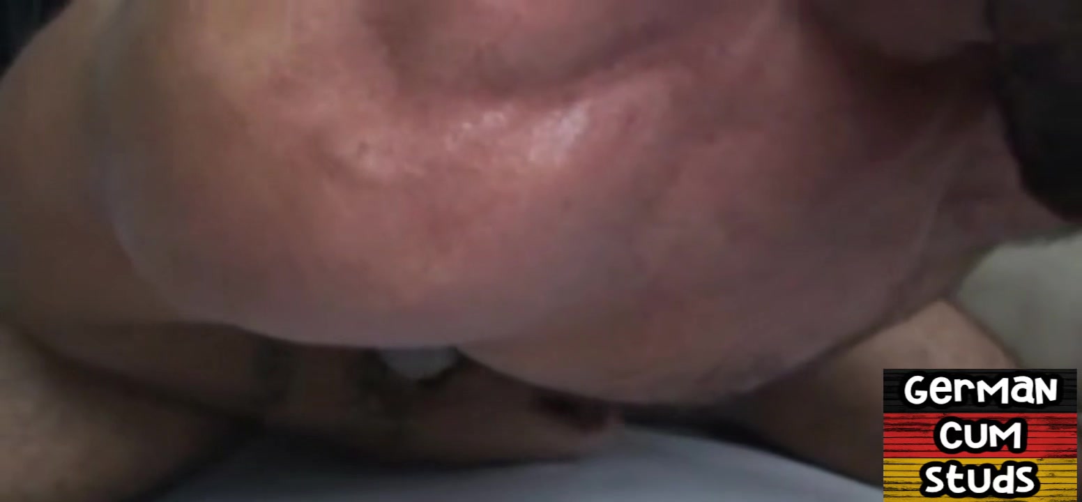 Amateur German jock with tattoos assfucked by top BF